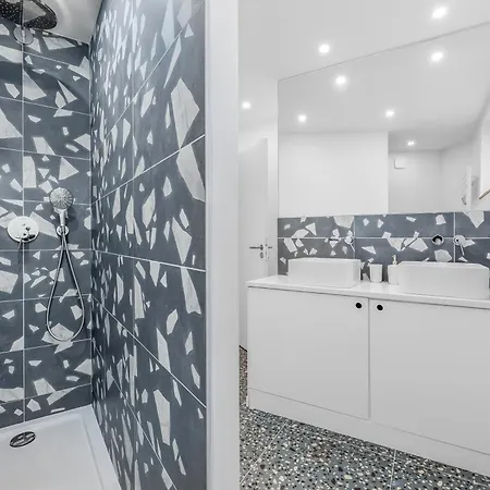 Chezdamdam - La Zinguerie De La - 300m, Babyfoot, Arcade, Pingpong Willa