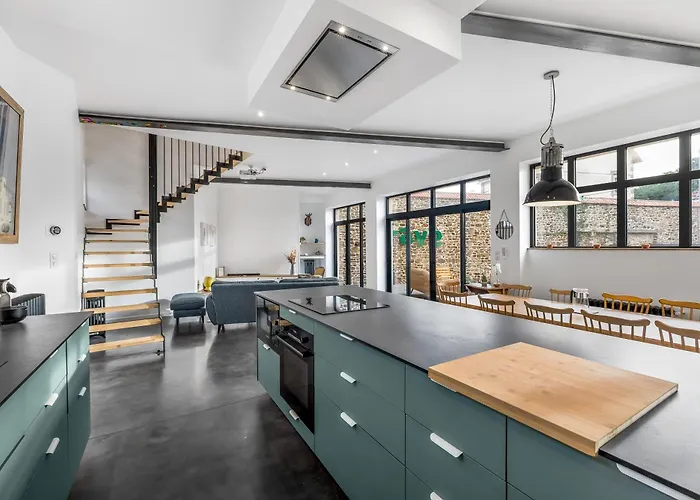 Chezdamdam - La Zinguerie De La - 300m, Babyfoot, Arcade, Pingpong *