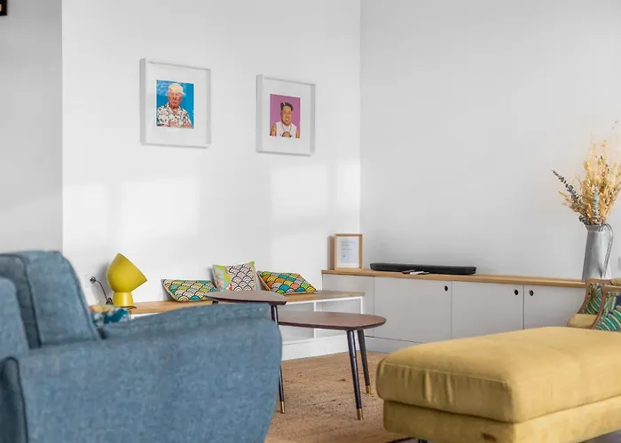 Chezdamdam - La Zinguerie De La - 300m, Babyfoot, Arcade, Pingpong Villa *