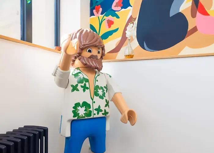 Chezdamdam - La Zinguerie De La - 300m, Babyfoot, Arcade, Pingpong Villa *